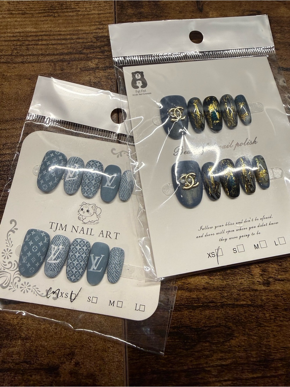 2 set Xsmall Designers Press-On Nails - Picture 4 of 5